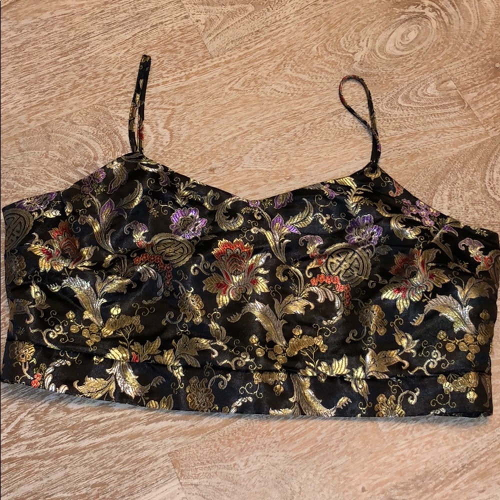 Prolly & Esther XL crop top oriental black gold